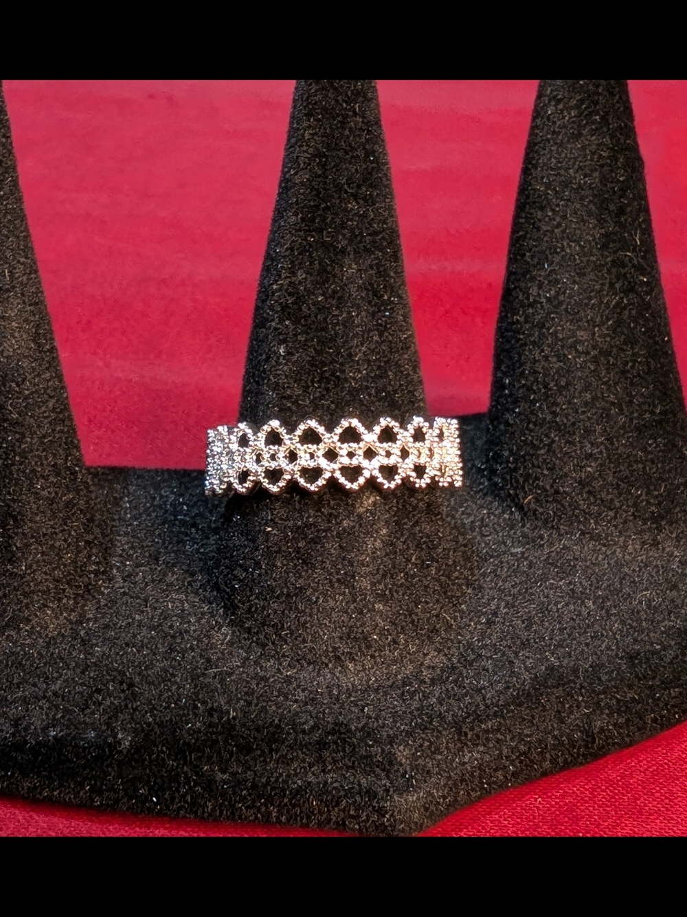 Elegant Sterling Silver Lattice Crystal Lace Ring